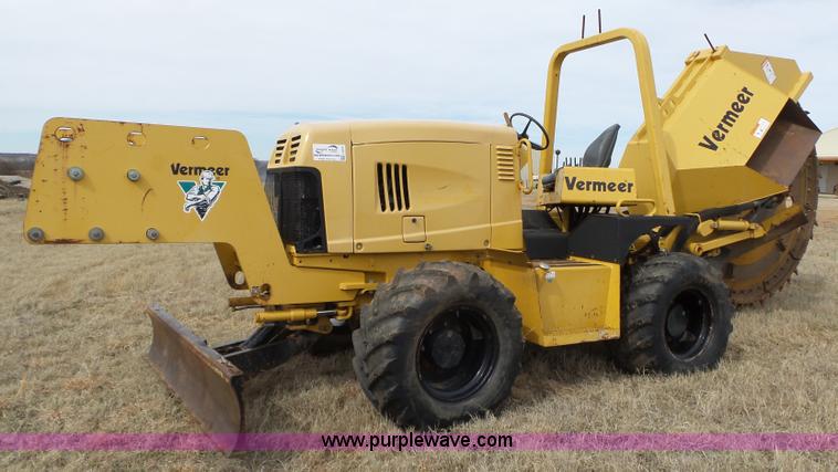 image for item L6278 2006 Vermeer RT1250 rock saw