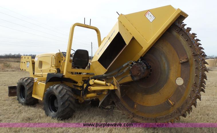 image for item L6278 2006 Vermeer RT1250 rock saw