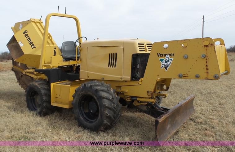 image for item L6278 2006 Vermeer RT1250 rock saw