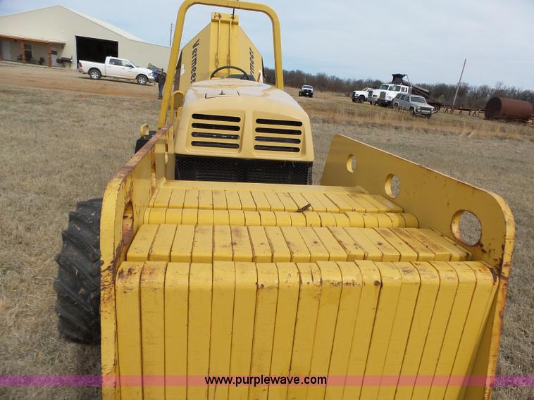 image for item L6278 2006 Vermeer RT1250 rock saw