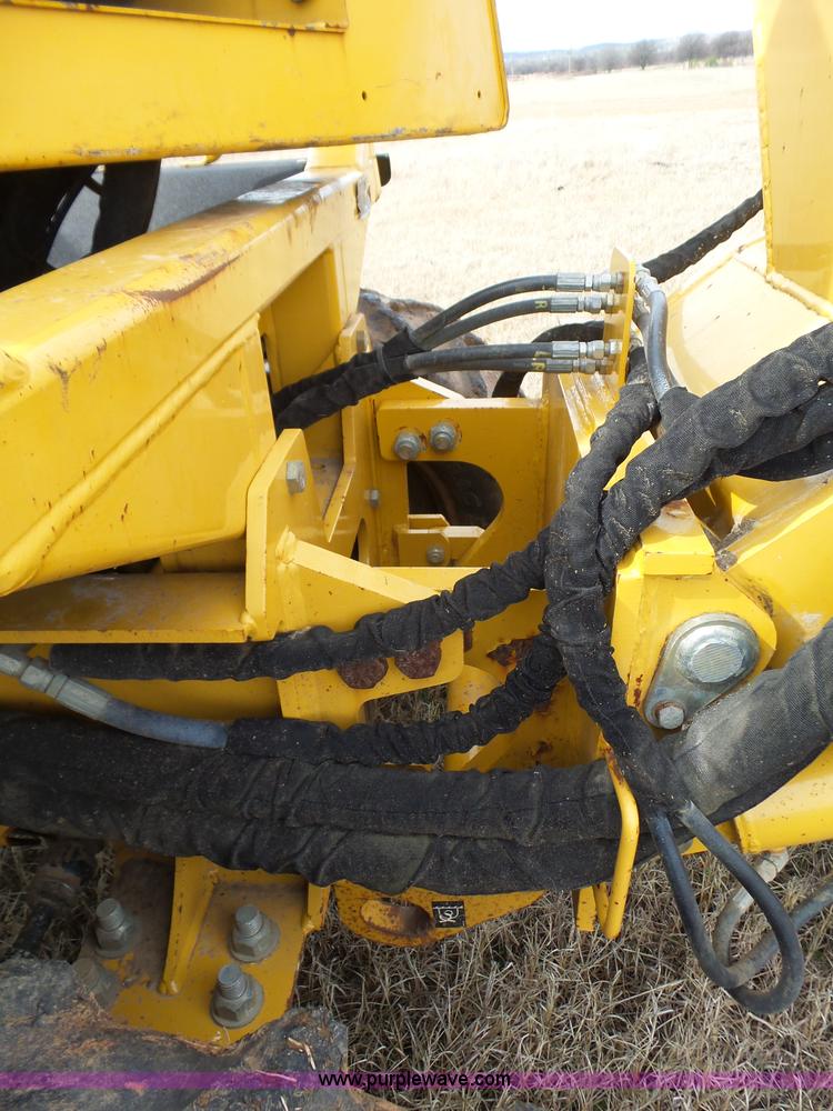 image for item L6278 2006 Vermeer RT1250 rock saw