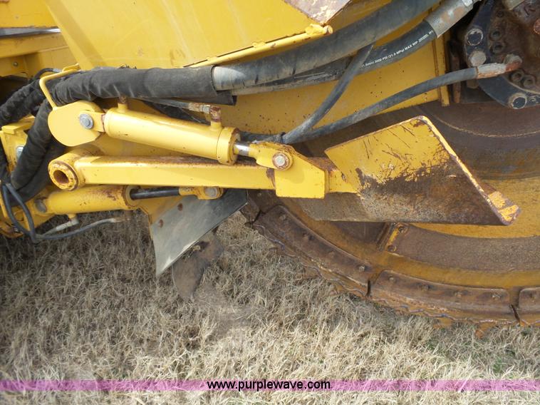 image for item L6278 2006 Vermeer RT1250 rock saw