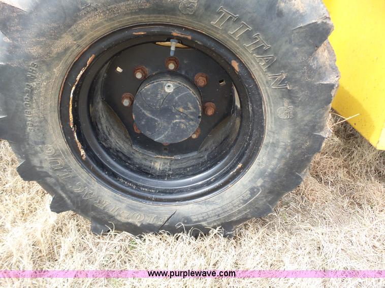 image for item L6278 2006 Vermeer RT1250 rock saw