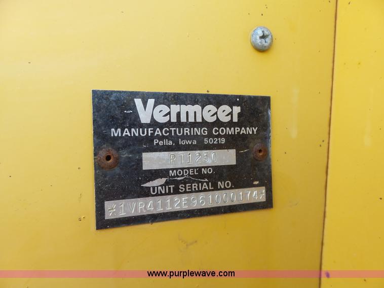 image for item L6278 2006 Vermeer RT1250 rock saw