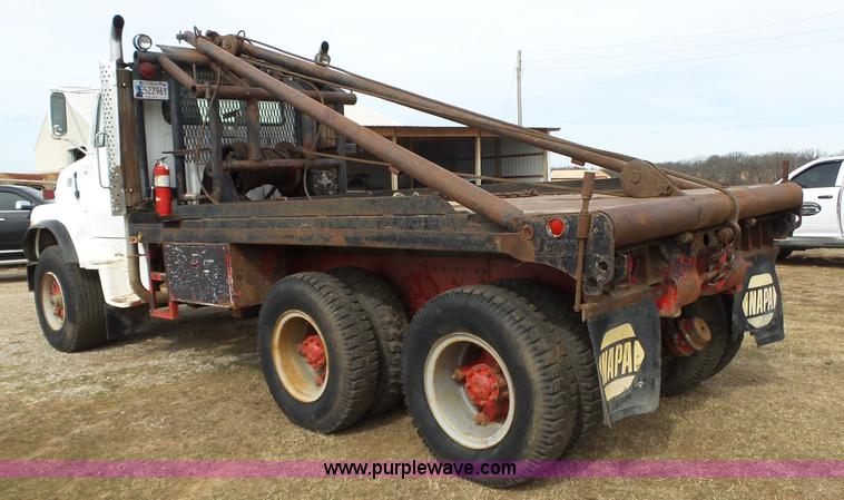 image for item L6279 1981 Ford LTS9000 flatbed truck