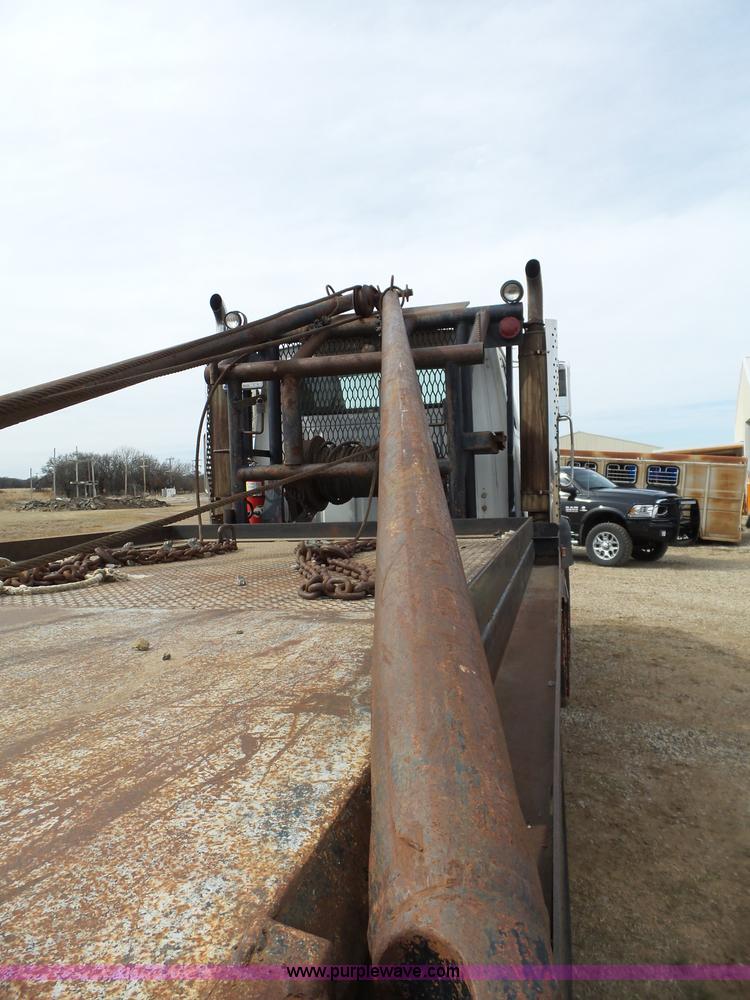 image for item L6279 1981 Ford LTS9000 flatbed truck