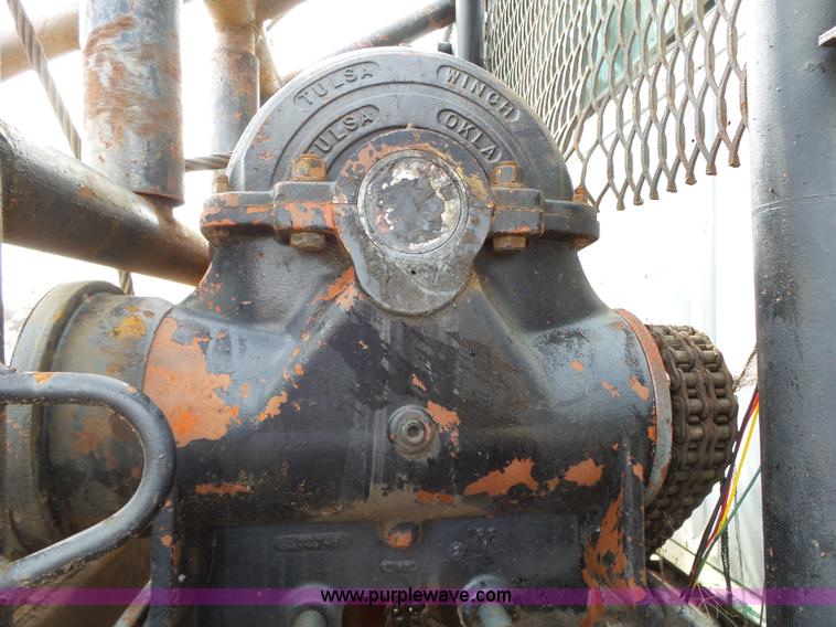 image for item L6279 1981 Ford LTS9000 flatbed truck