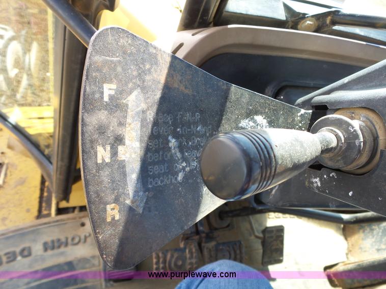 image for item L6280 1996 John Deere 310D backhoe