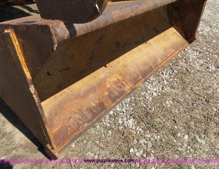 image for item L6281 1988 Case 480E landscape tractor