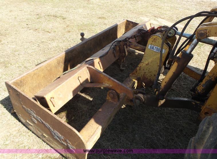 image for item L6281 1988 Case 480E landscape tractor