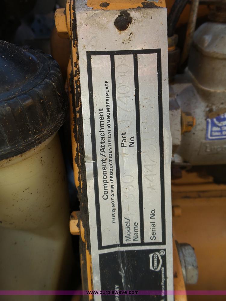 image for item L6281 1988 Case 480E landscape tractor