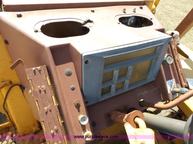 image for item L6281 1988 Case 480E landscape tractor