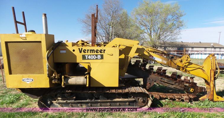 image for item L6283 Vermeer T400-B trencher