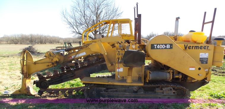 image for item L6283 Vermeer T400-B trencher