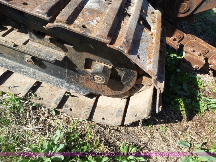 image for item L6283 Vermeer T400-B trencher