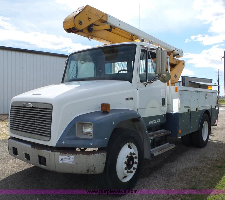 image for item L6286 1999 Freightliner FL60 bucket truck
