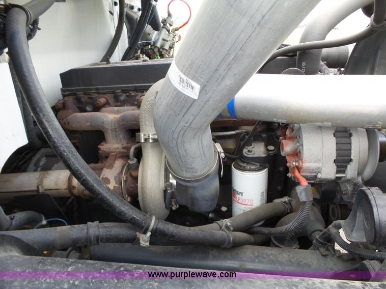 image for item L6286 1999 Freightliner FL60 bucket truck