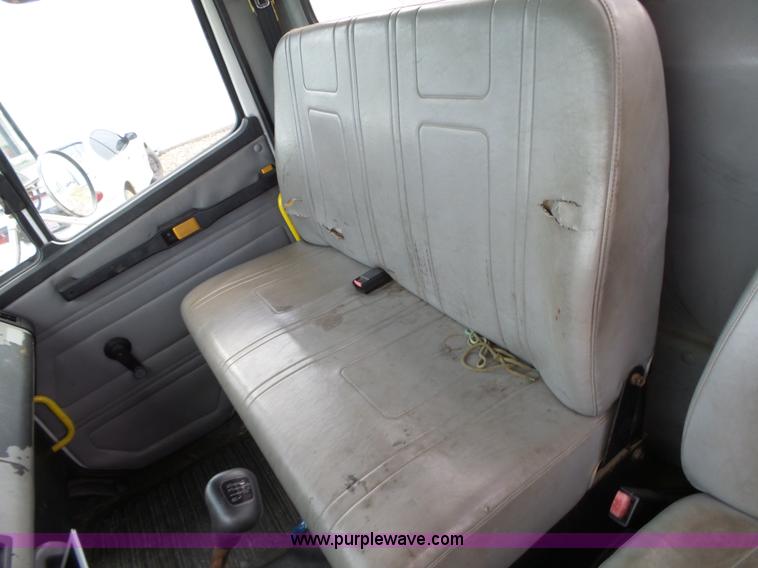 image for item L6286 1999 Freightliner FL60 bucket truck