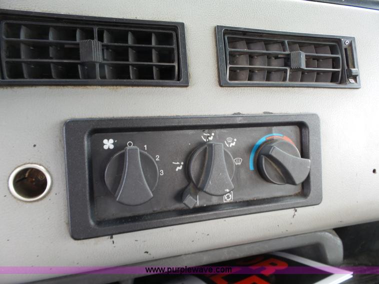 image for item L6286 1999 Freightliner FL60 bucket truck