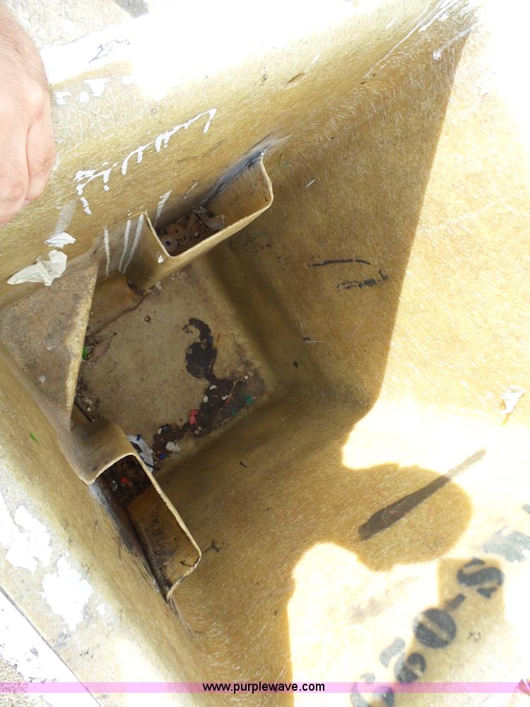 image for item L6286 1999 Freightliner FL60 bucket truck