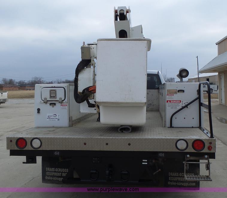 image for item L7135 2011 Dodge Ram 5500 bucket truck