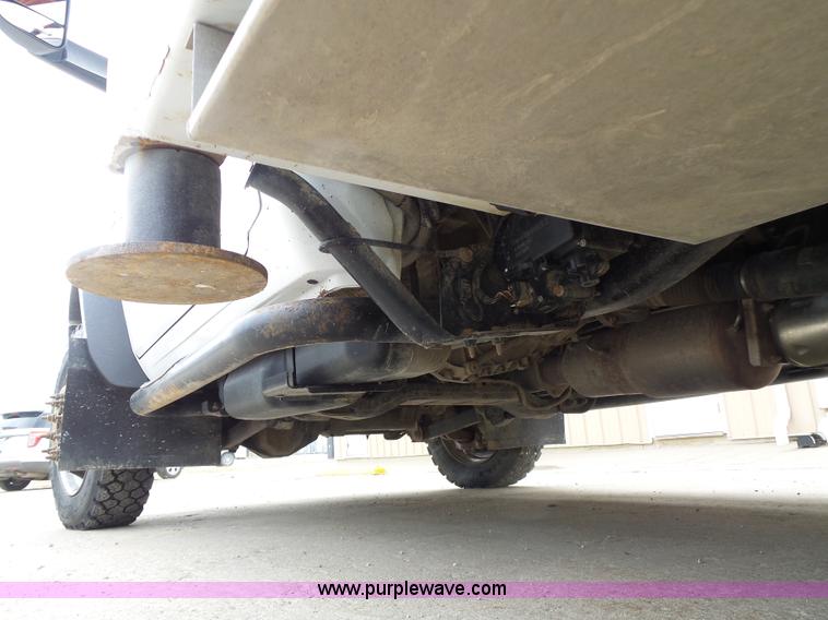 image for item L7135 2011 Dodge Ram 5500 bucket truck