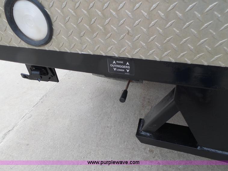 image for item L7135 2011 Dodge Ram 5500 bucket truck