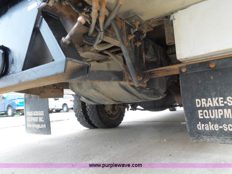 image for item L7135 2011 Dodge Ram 5500 bucket truck