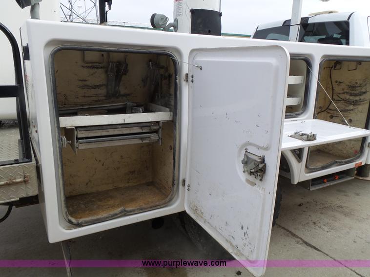 image for item L7135 2011 Dodge Ram 5500 bucket truck