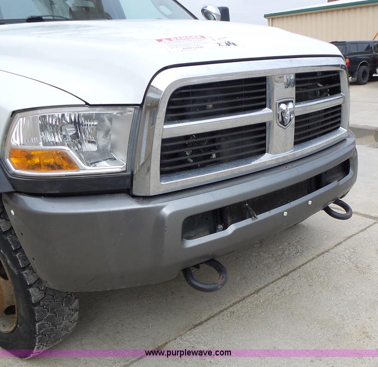 image for item L7135 2011 Dodge Ram 5500 bucket truck