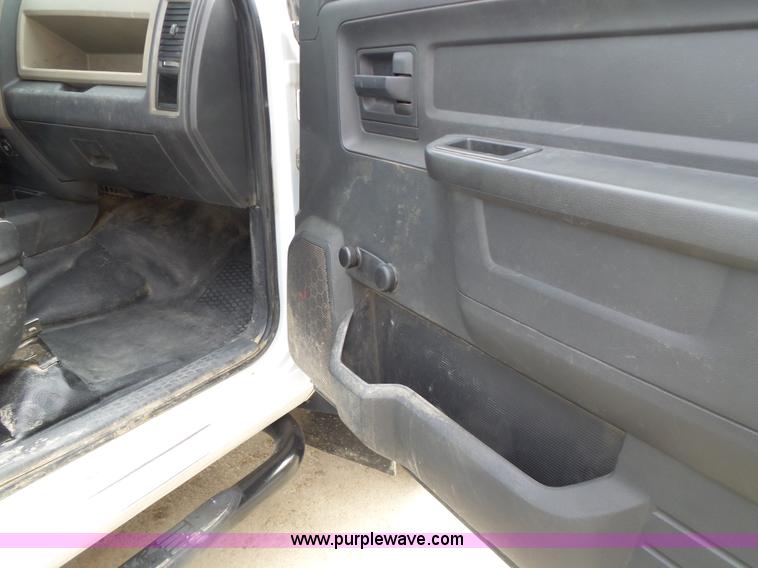 image for item L7135 2011 Dodge Ram 5500 bucket truck