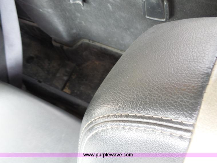 image for item L7135 2011 Dodge Ram 5500 bucket truck