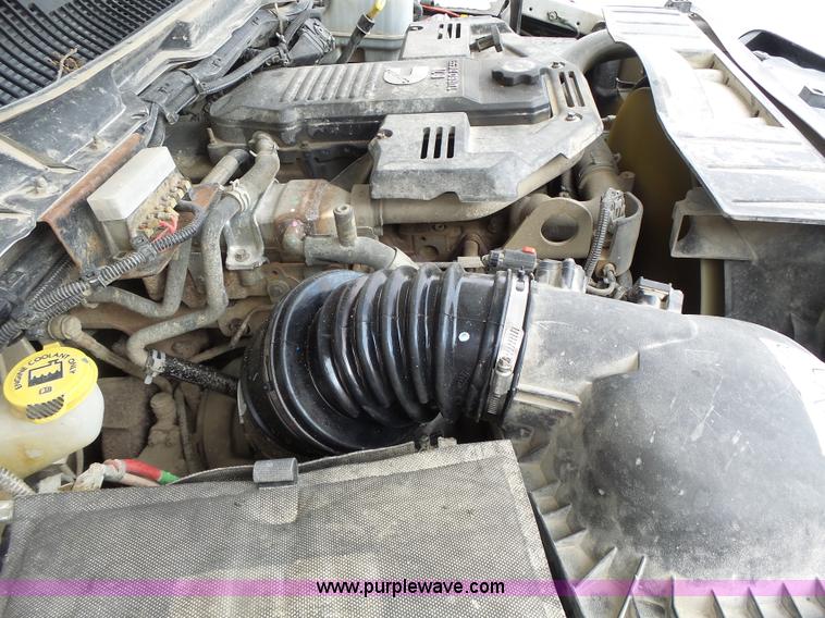 image for item L7135 2011 Dodge Ram 5500 bucket truck