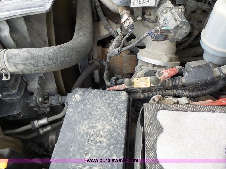 image for item L7135 2011 Dodge Ram 5500 bucket truck