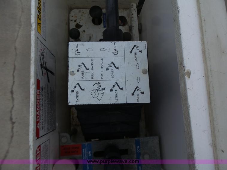 image for item L7135 2011 Dodge Ram 5500 bucket truck