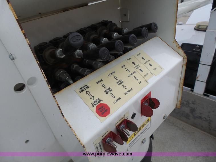 image for item L7135 2011 Dodge Ram 5500 bucket truck