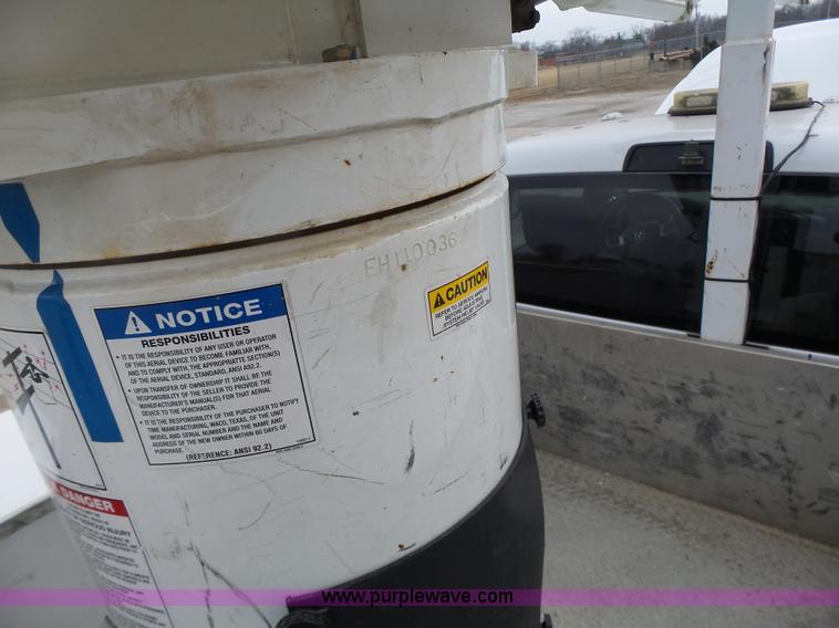 image for item L7135 2011 Dodge Ram 5500 bucket truck