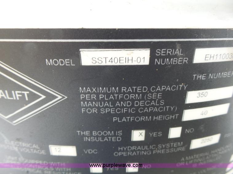 image for item L7135 2011 Dodge Ram 5500 bucket truck