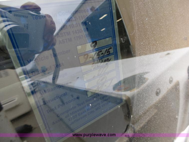 image for item L7135 2011 Dodge Ram 5500 bucket truck