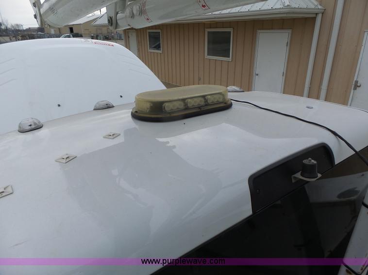 image for item L7135 2011 Dodge Ram 5500 bucket truck