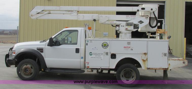 image for item L7146 2008 Ford F550 Super Duty bucket truck