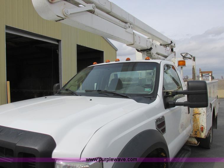 image for item L7146 2008 Ford F550 Super Duty bucket truck