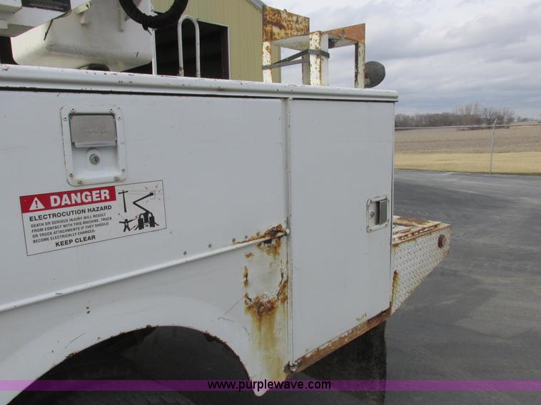 image for item L7146 2008 Ford F550 Super Duty bucket truck