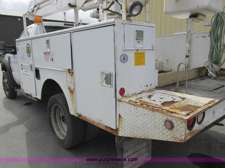 image for item L7146 2008 Ford F550 Super Duty bucket truck