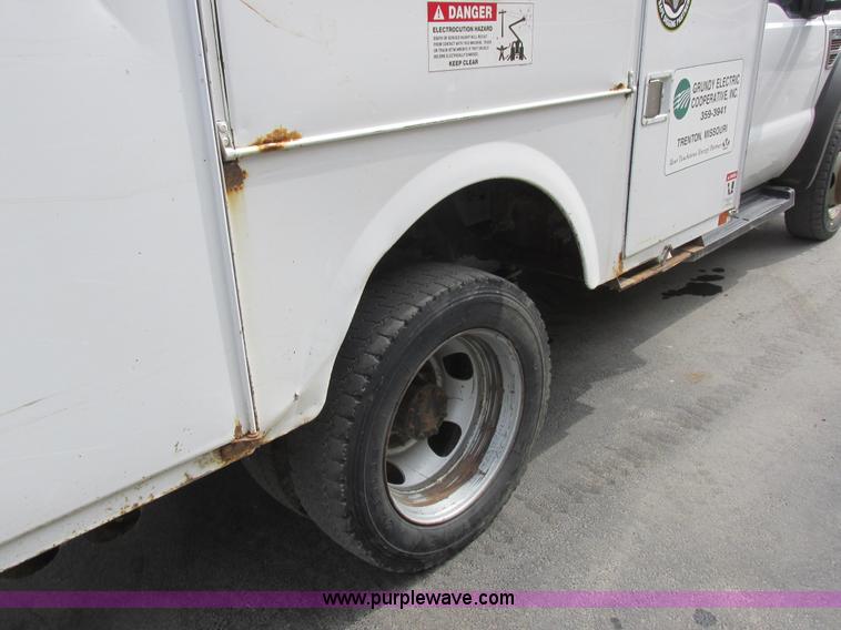 image for item L7146 2008 Ford F550 Super Duty bucket truck