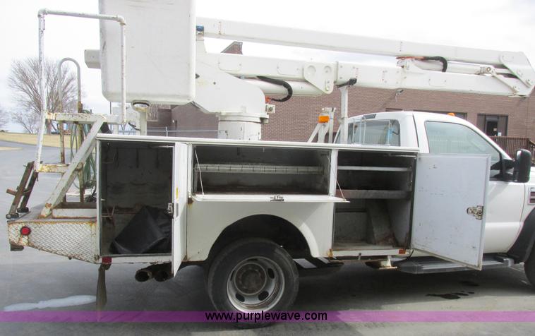 image for item L7146 2008 Ford F550 Super Duty bucket truck