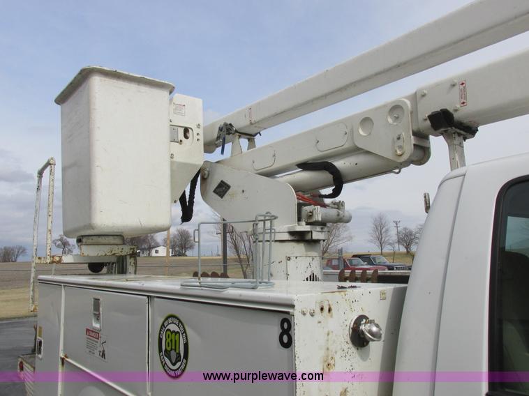 image for item L7146 2008 Ford F550 Super Duty bucket truck