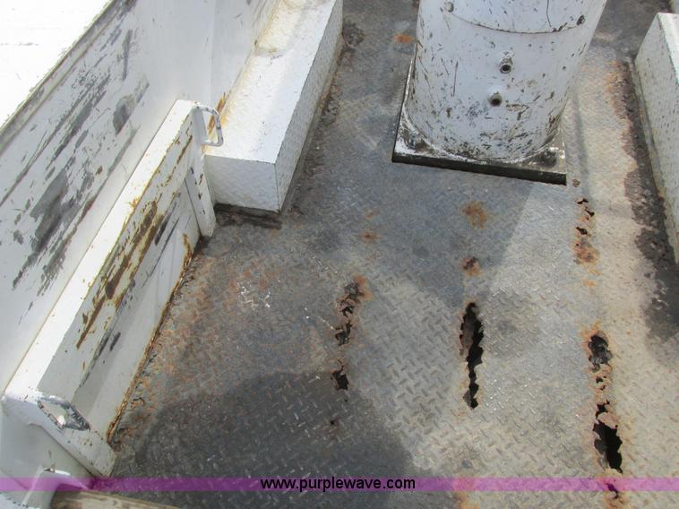 image for item L7146 2008 Ford F550 Super Duty bucket truck