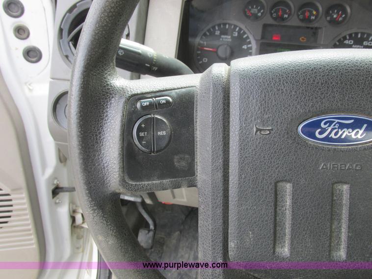 image for item L7146 2008 Ford F550 Super Duty bucket truck