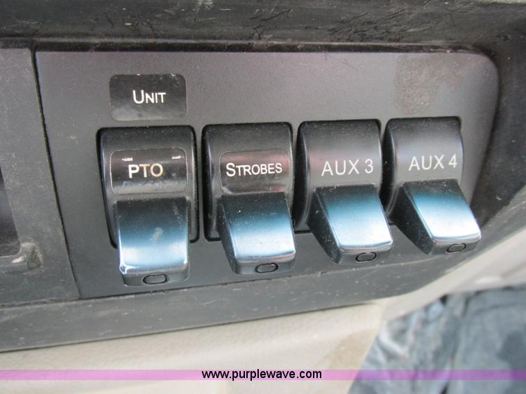 image for item L7146 2008 Ford F550 Super Duty bucket truck